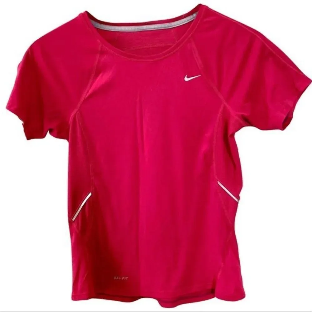 Nike pink Dri-fit short sleeved top